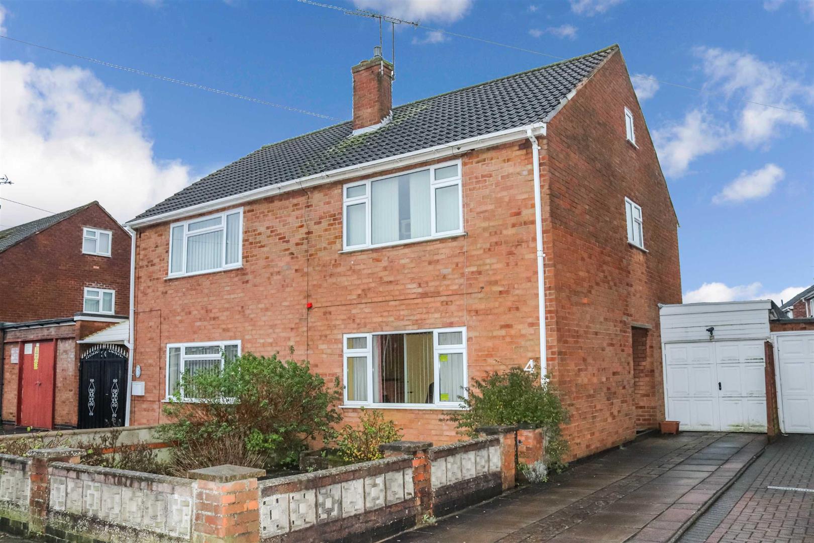 Loveitts Sales Tregorrick Road, Exhall